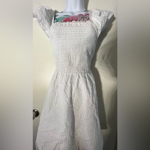 Old Navy White Sun Dress flutter Sleeve - Picture 2 of 6